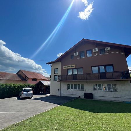 Prenociste-Sobe-Rooms-Aman Bihac Luaran gambar