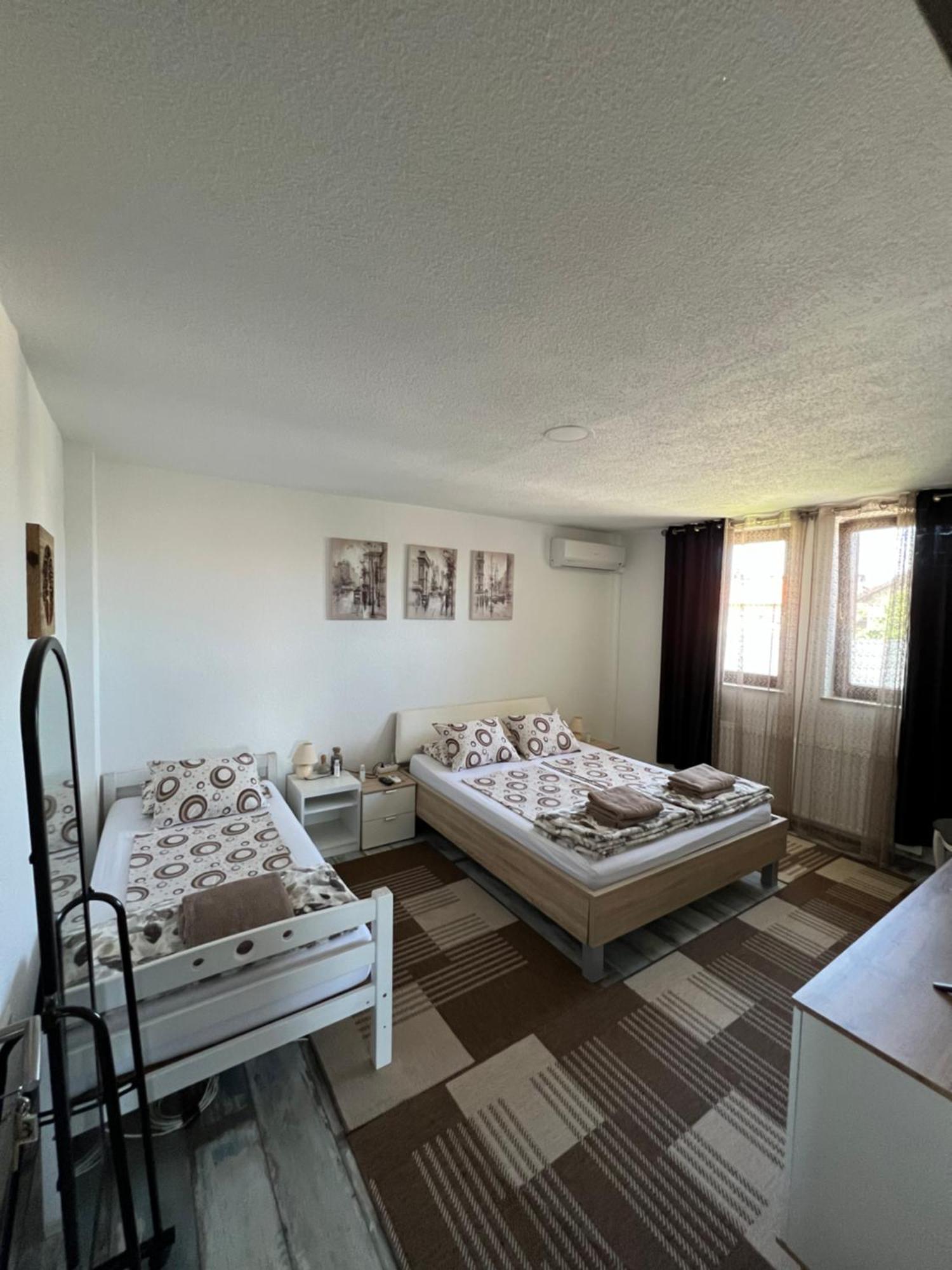 Prenociste-Sobe-Rooms-Aman Bihac Luaran gambar