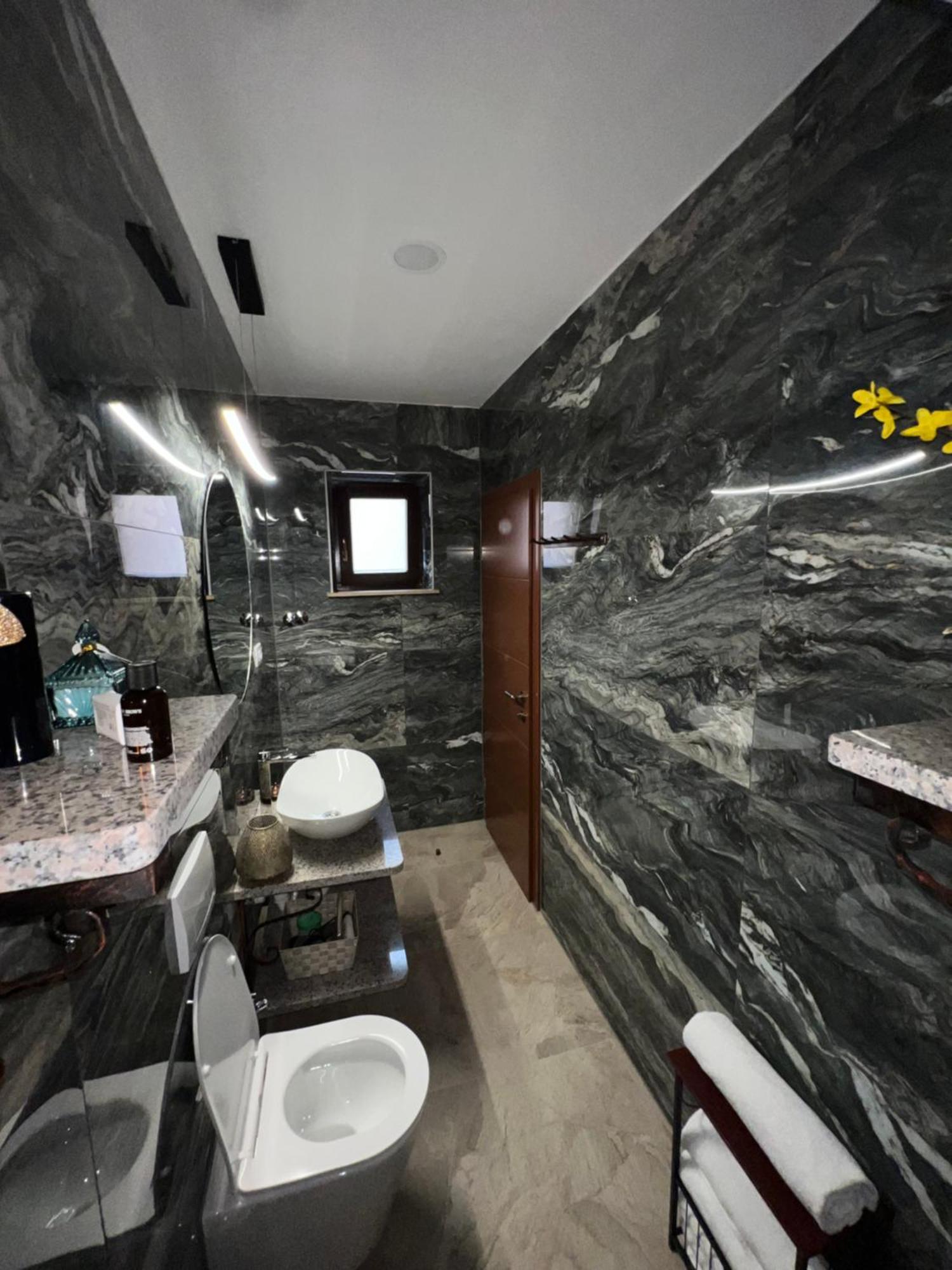 Prenociste-Sobe-Rooms-Aman Bihac Luaran gambar