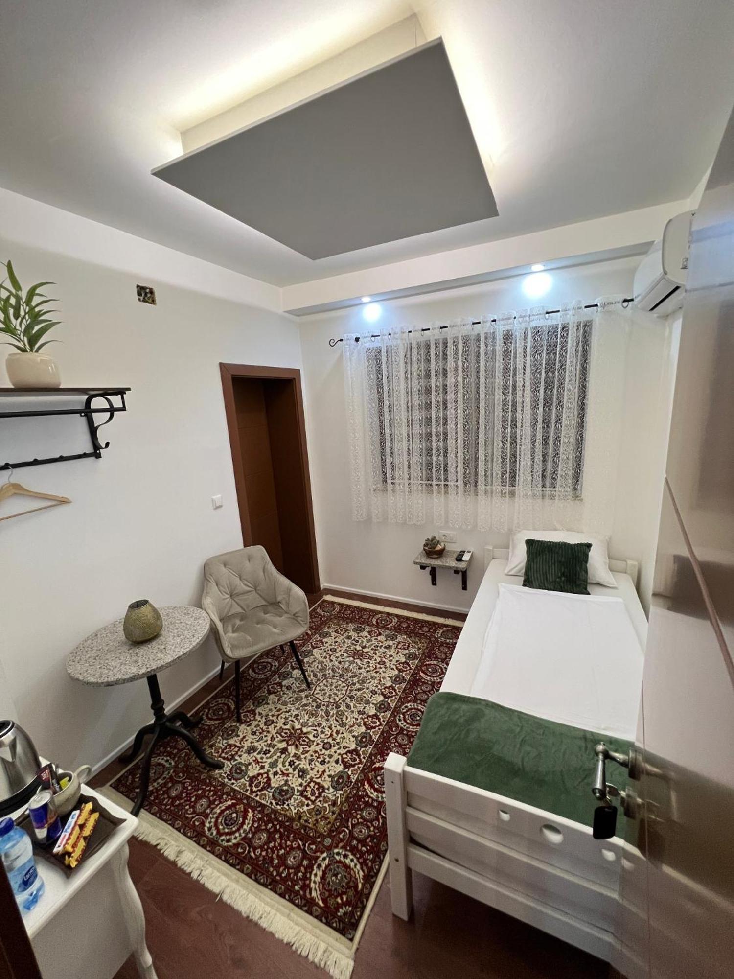 Prenociste-Sobe-Rooms-Aman Bihac Luaran gambar