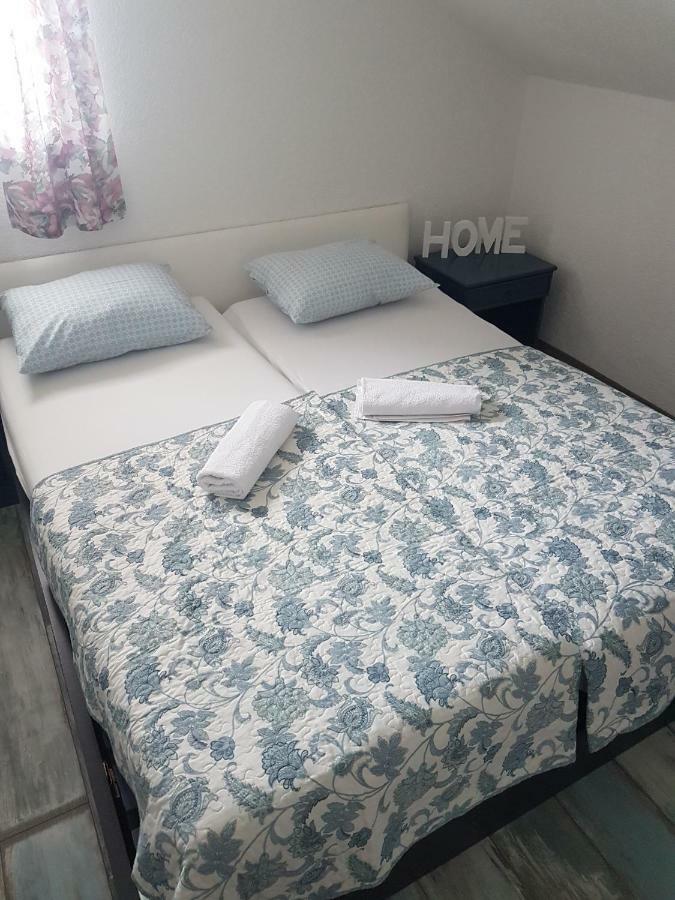 Prenociste-Sobe-Rooms-Aman Bihac Luaran gambar