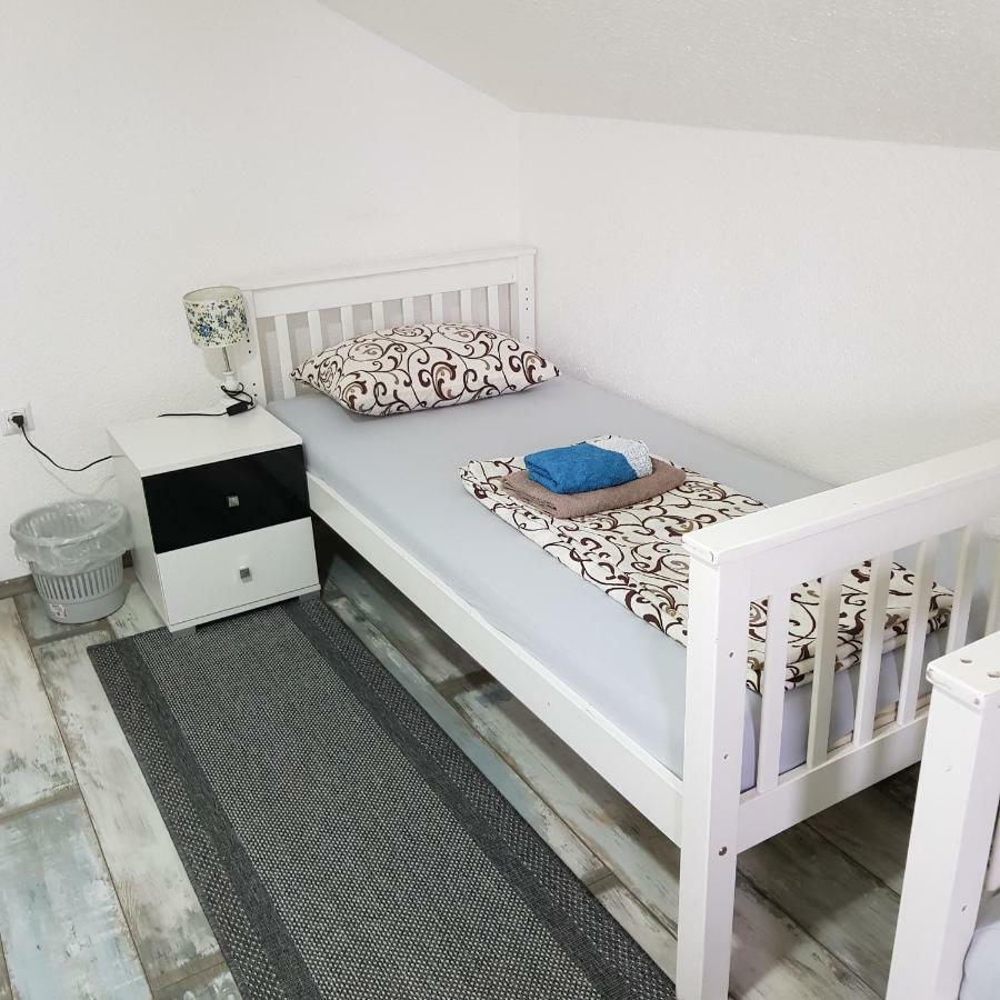 Prenociste-Sobe-Rooms-Aman Bihac Luaran gambar
