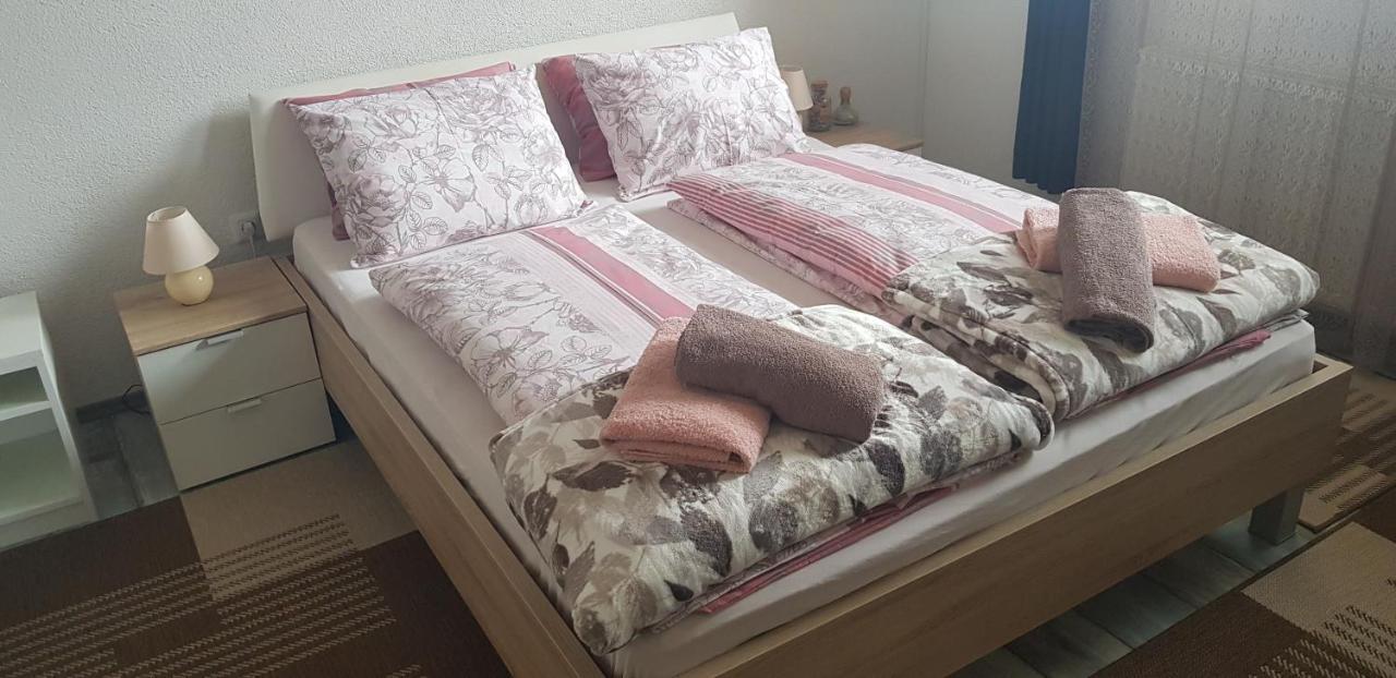 Prenociste-Sobe-Rooms-Aman Bihac Luaran gambar